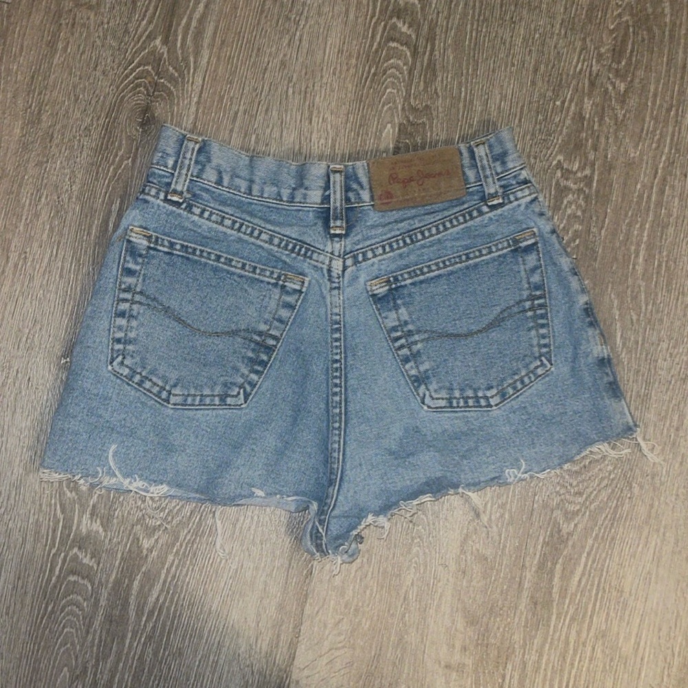 1990's PEPE Heidi High Rise Jean Shorts SZ 7 / 8 cut off denim vintage Y2K